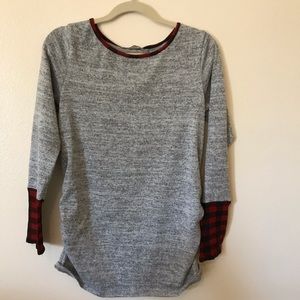 Gray and red plaid lightweight maternity sweater